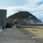 Aia